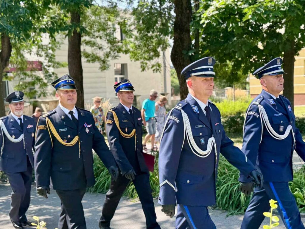 swieto wojska polskiego busko zdroj 04