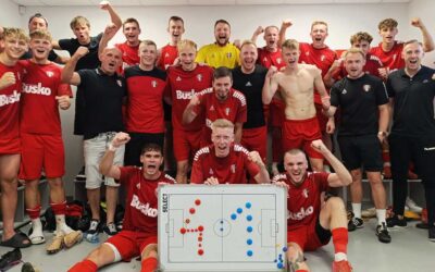 Cztery gole AKS 1947 Busko-Zdrój! Buszczanie umacniają się na pierwszym miejscu!