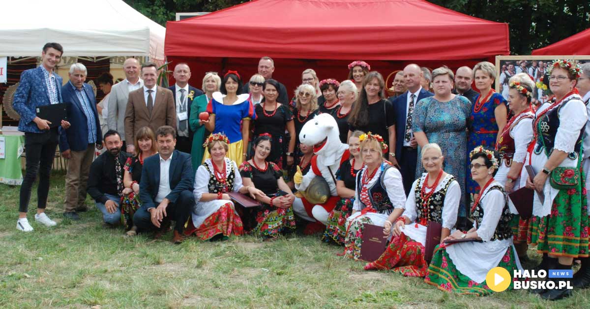 stowarzyszenie karsy razem jadą na stadion narodowy
