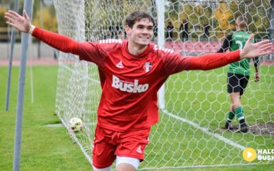 AKS poprawił wynik w drugim meczu kontrolnym, wygrywając na wyjeździe.