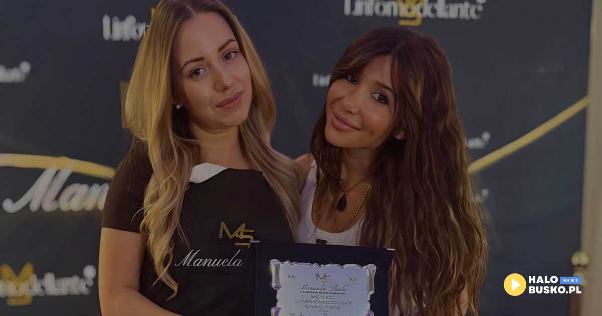 Dwie kobiety z certyfikatem.