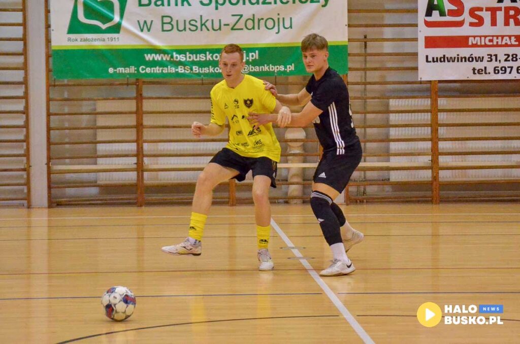 derby buska zdroju bsf busko zdroj awansuje do 1 32 pucharu polskki 05