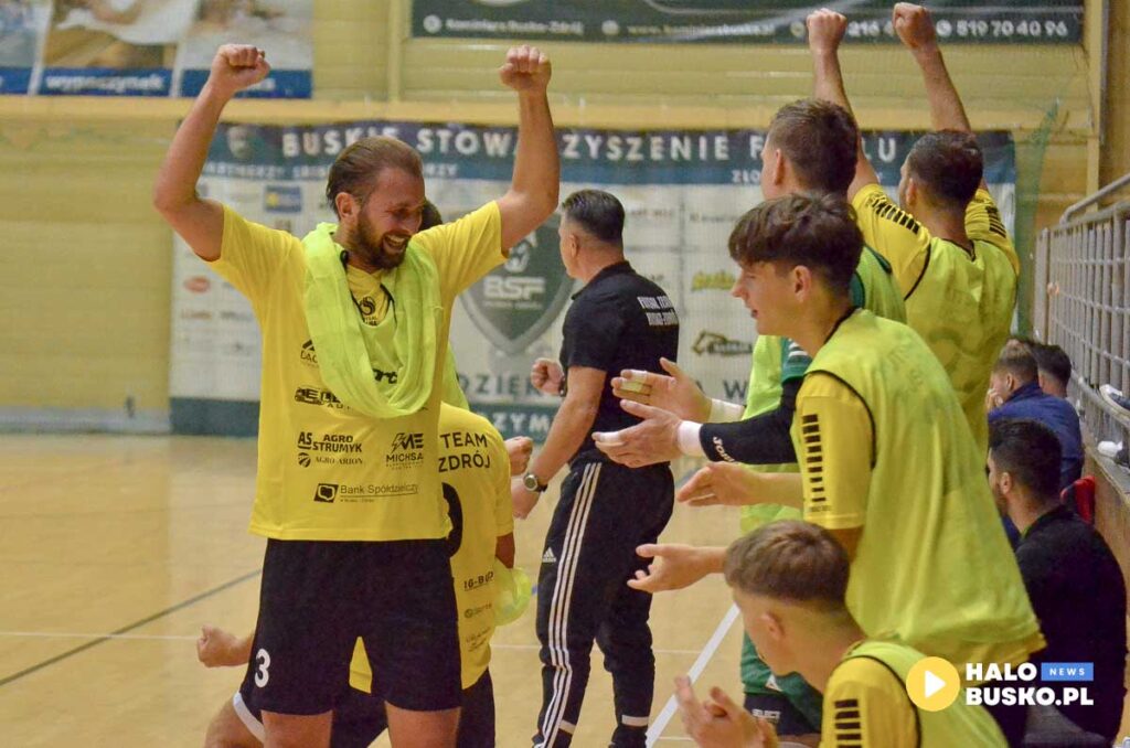 derby buska zdroju bsf busko zdroj awansuje do 1 32 pucharu polskki 09