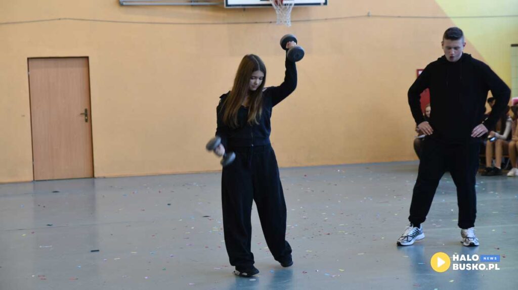 otrzesiny w zsp kopernik busko zdroj 18