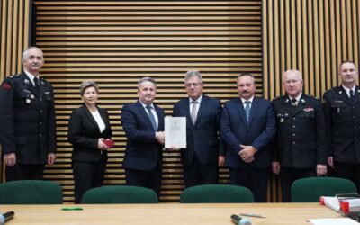 Bezpieczeństwo mieszkańców Buska-Zdroju wzmocnione dzięki „Pierwszemu Ratownikowi”.