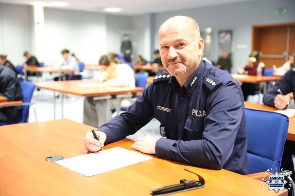 Policjanci z Buska-Zdroju wśród najlepszych znawców historii Policji