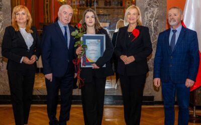 Lena Matuszewska z wyróżnieniem „Talenty Świętokrzyskie 2025”.