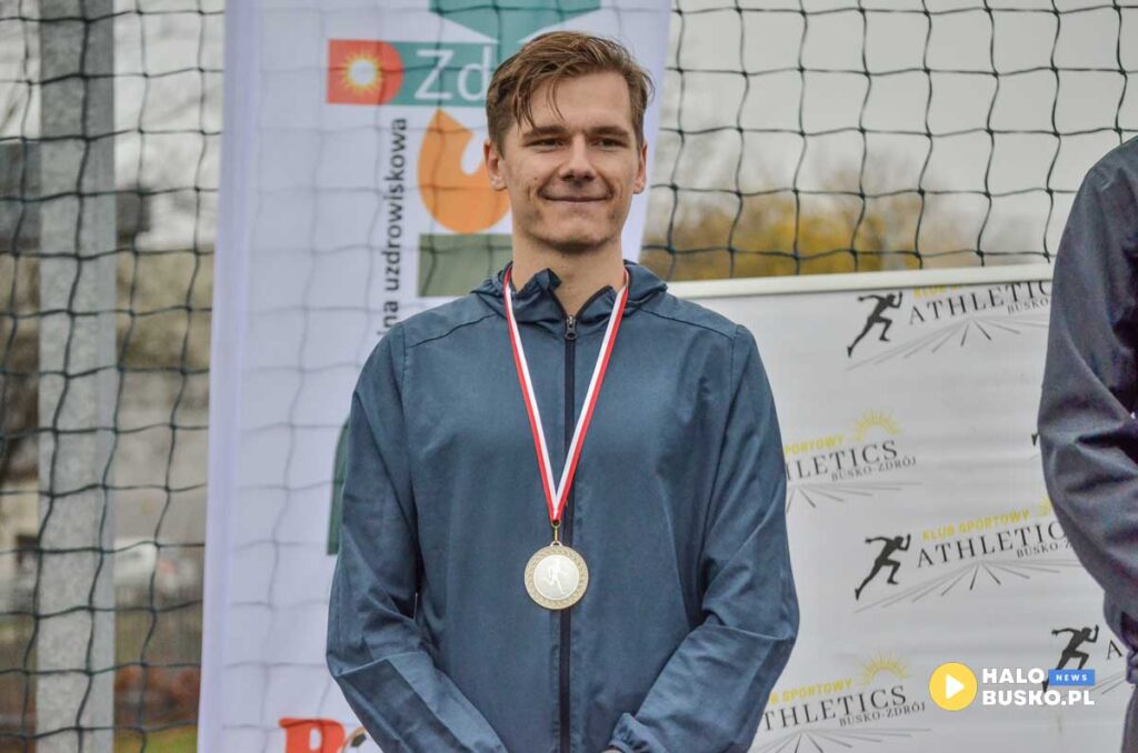 Mistrzostwa Wojewodztwa w Biegach Przelajowych wrocily do Buska Zdroju po 14 latach 14