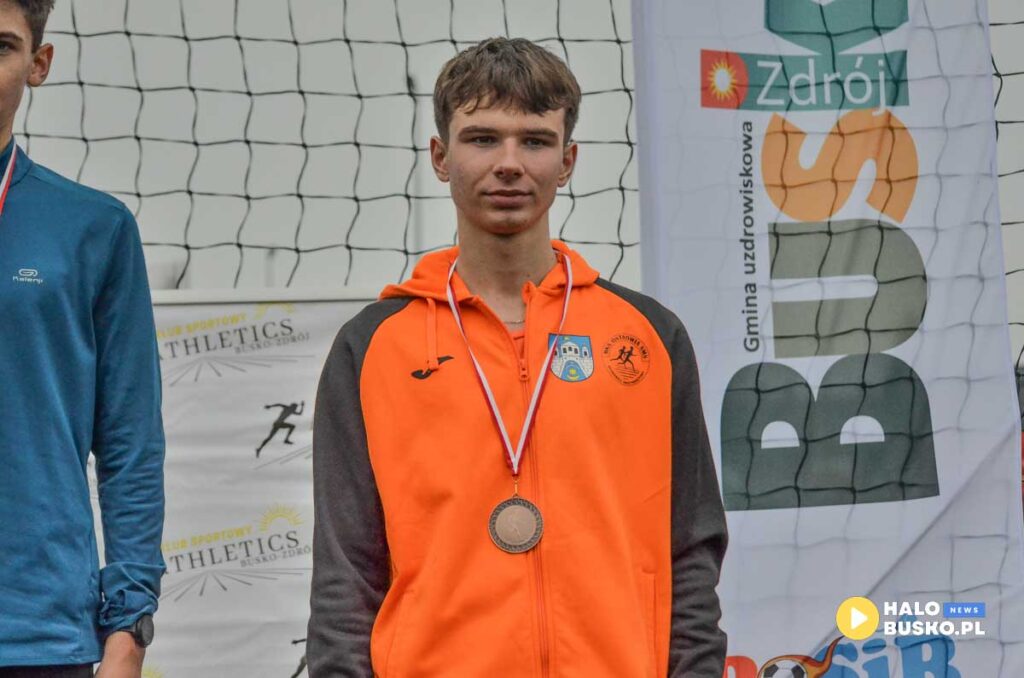 Mistrzostwa Wojewodztwa w Biegach Przelajowych wrocily do Buska Zdroju po 14 latach 28