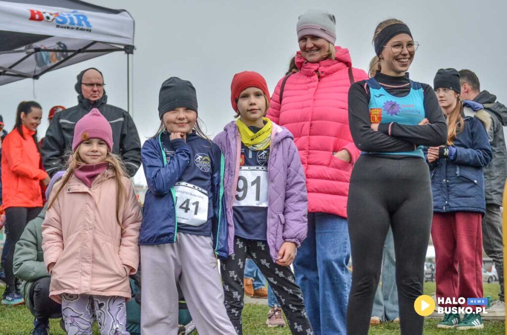 Mistrzostwa Wojewodztwa w Biegach Przelajowych wrocily do Buska Zdroju po 14 latach 56