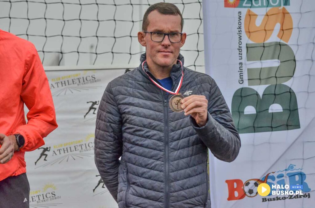 Mistrzostwa Wojewodztwa w Biegach Przelajowych wrocily do Buska Zdroju po 14 latach 6