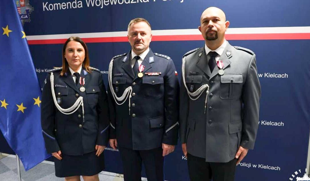 Policjanci z Buska-Zdroju i Solca-Zdroju wśród wyróżnionych podczas uroczystości w Kielcach.
