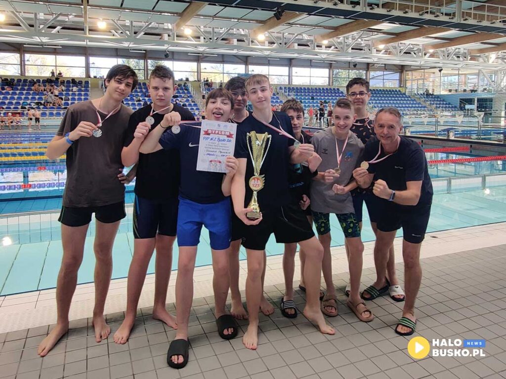 Sukces plywakow z PSP nr 2 w Busku Zdroju na Mistrzostwach Wojewodztwa Swietokrzyskiego 3