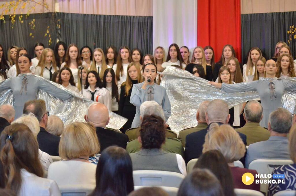 akademia 11 listopada 2025 w zsp kopernik w busku zdroju 12 1