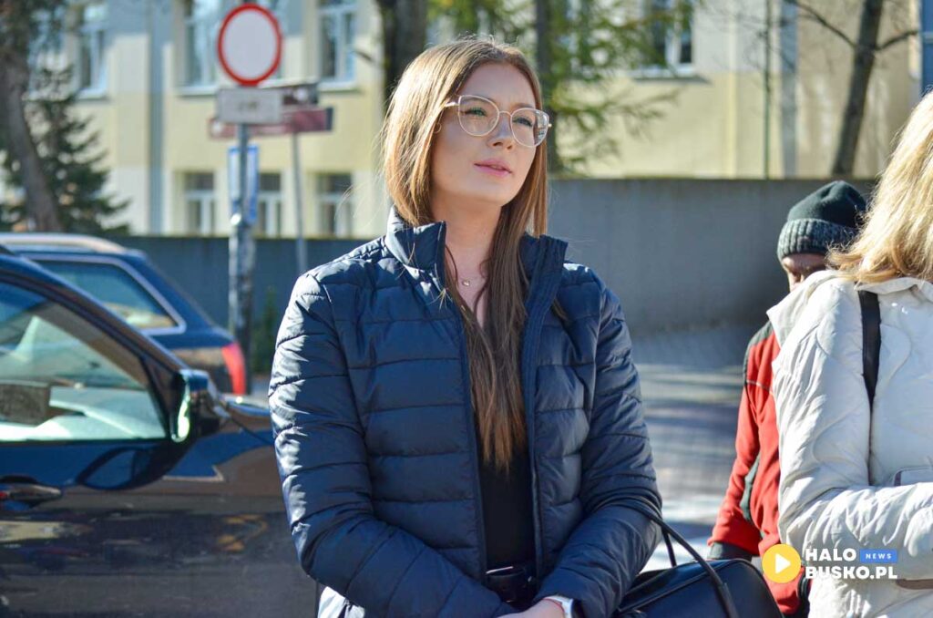 spiewanie piesni patriotycznych w busku zdroju 25