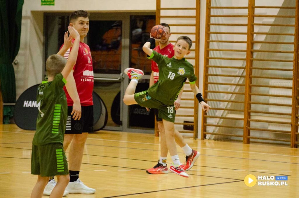 10 lat handbalove busko 63