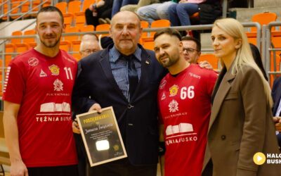 Jubileusz Handbalove Busko na parkiecie. Byli zawodnicy, młodzi adepci i momenty wzruszenia!