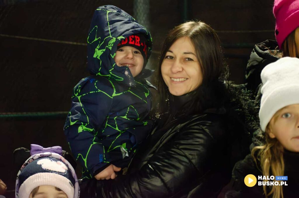 otwarcie lodowiska w busku zdroju 3