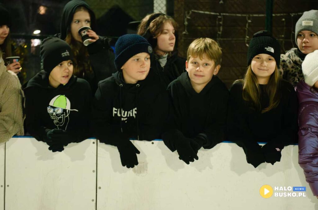 otwarcie lodowiska w busku zdroju 8