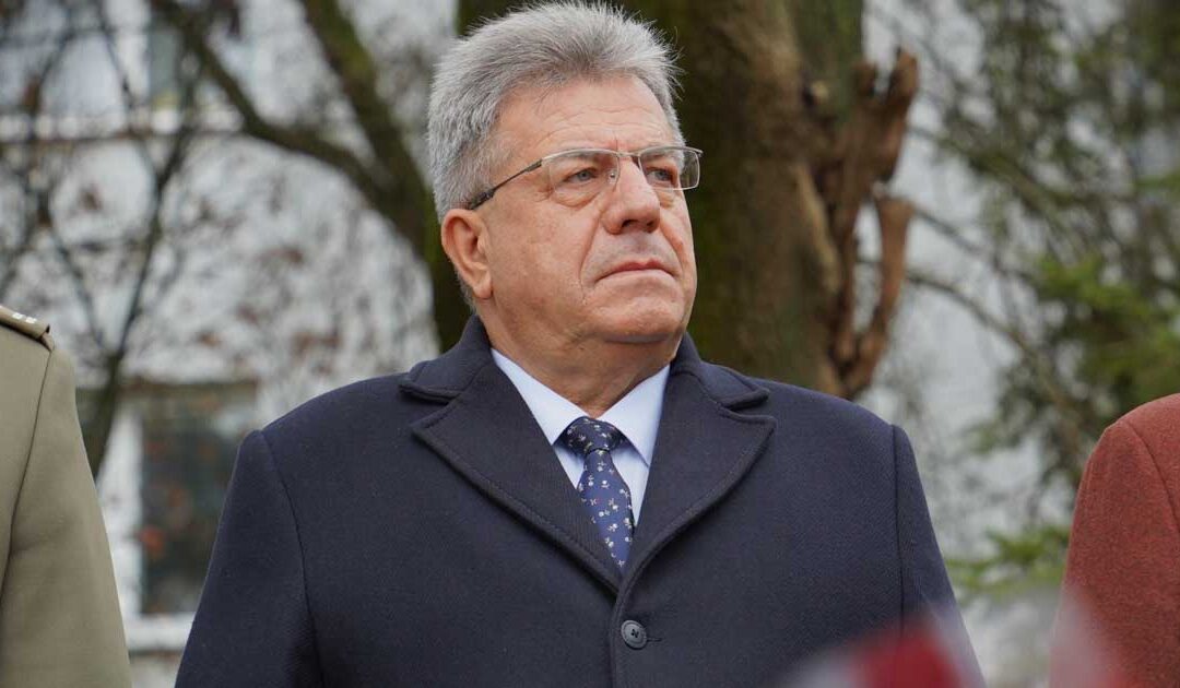 Wojewoda Świętokrzyski objął patronatem honorowym wydarzenie „Artyści vs Policja” dla Nikoli Woźniak w Busku-Zdroju.