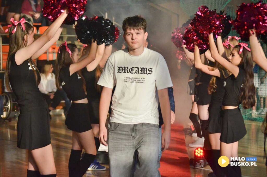 powiatowa gala sportu w busku zdroju 12