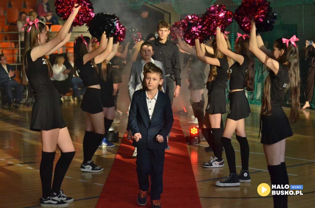 powiatowa gala sportu w busku zdroju 19