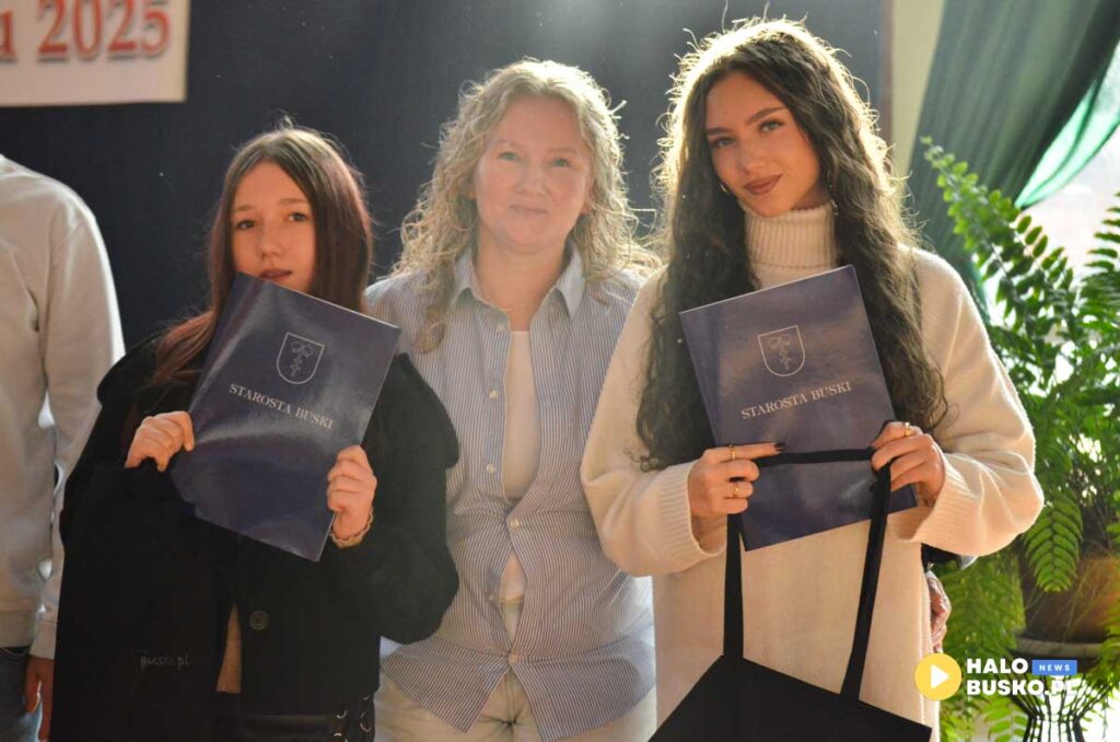 powiatowa gala sportu w busku zdroju 47