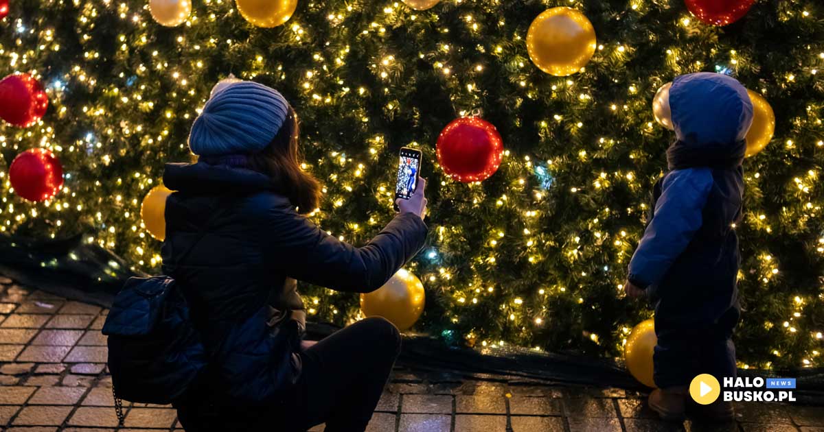 rozświetlenie choinki w pińczowie
