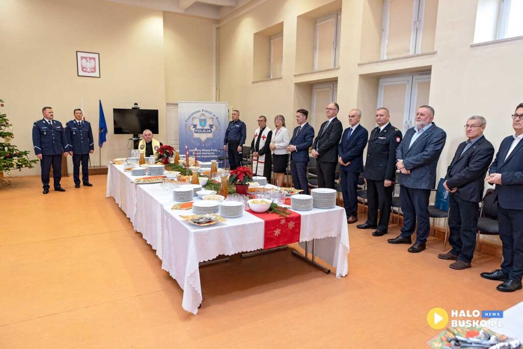 wigilia w policji w busku zdroju 03
