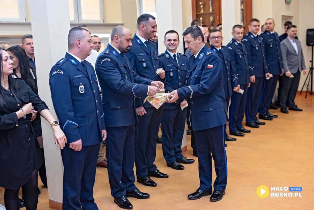 wigilia w policji w busku zdroju 06