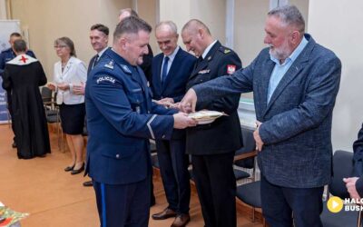 Policjanci z Buska-Zdroju wspólnie podsumowali rok podczas spotkania opłatkowego.