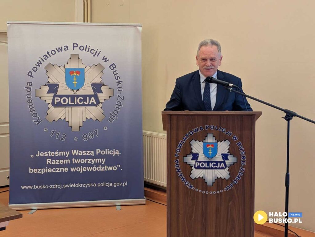 nowe radiowozy dla buskiej policji 4