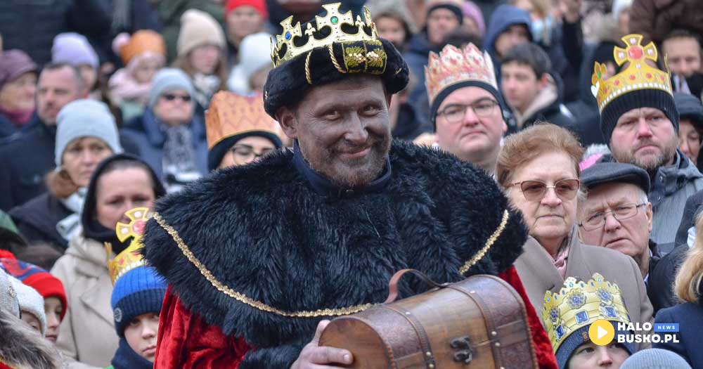 Szaniec wspólnie świętował Objawienie Pańskie. Po mszy wyruszył Orszak Trzech Króli ulicami Szańca.