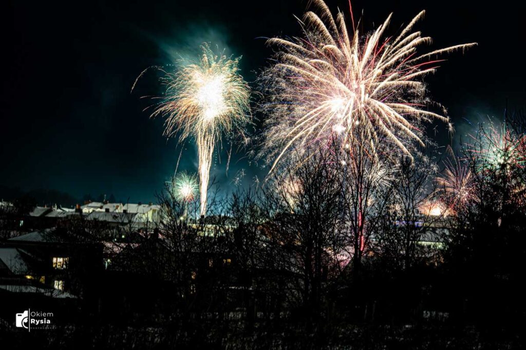 sylwester w chmielniku fajerwerki 2