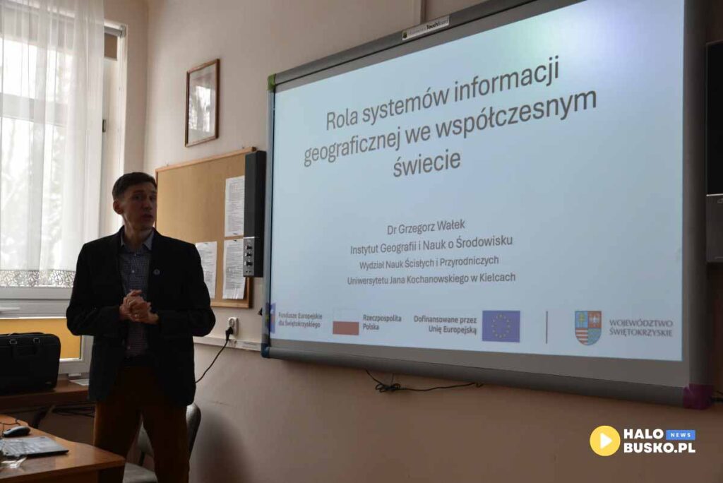 zsp Konferencja naukowa z okazji 60 lecia Zespolu Szkol Ponadpodstawowych0A0Aim. Mikolaja Kopernika w Busku Zdroju 18