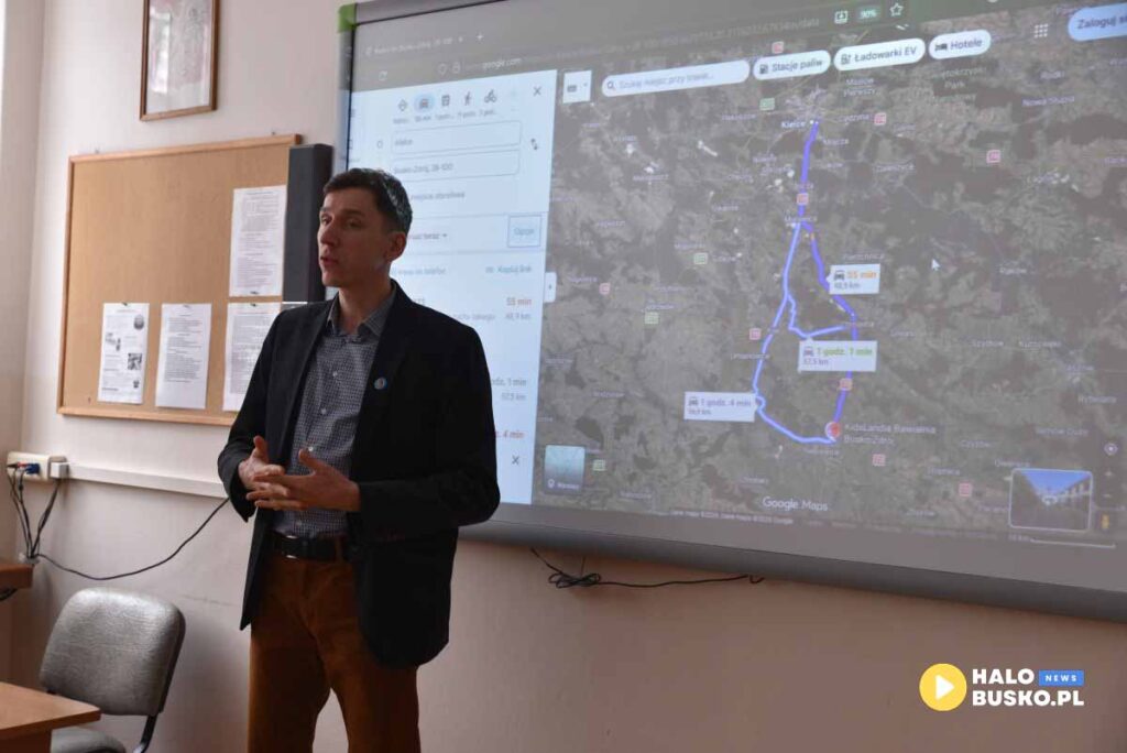 zsp Konferencja naukowa z okazji 60 lecia Zespolu Szkol Ponadpodstawowych0A0Aim. Mikolaja Kopernika w Busku Zdroju 22