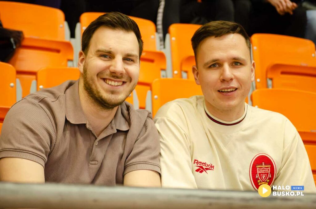 memorial szymona kowala w busku zdroju 12