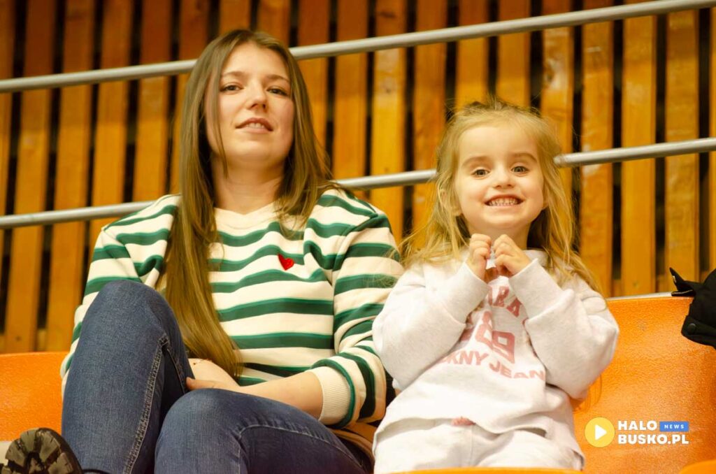 memorial szymona kowala w busku zdroju 20
