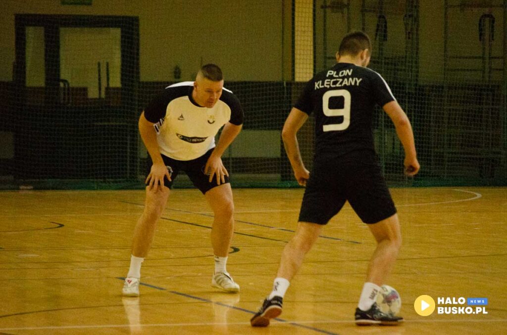 memorial szymona kowala w busku zdroju 36