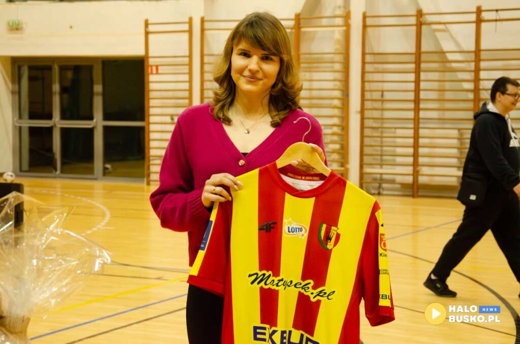 v memorial szymona kowala w futsalu w busku zdroju 07