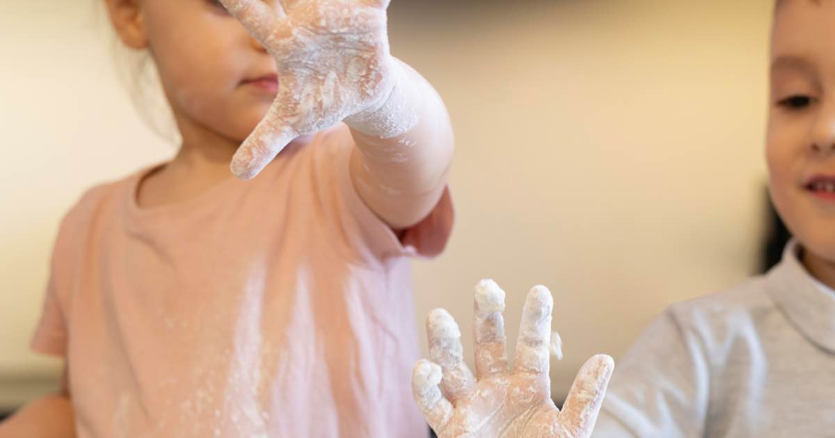 zajęcia sensoryczne w przedszkolu montessori w owczarach