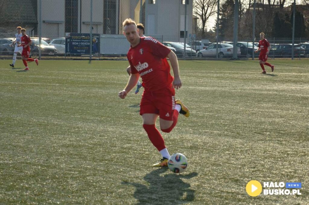 AKS 1947 Busko Zdroj Wierna Malogoszcz1