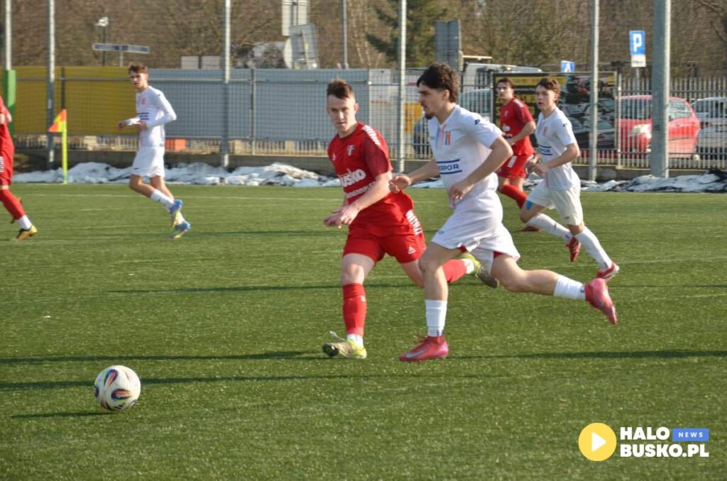 AKS 1947 Busko Zdroj Wierna Malogoszcz14
