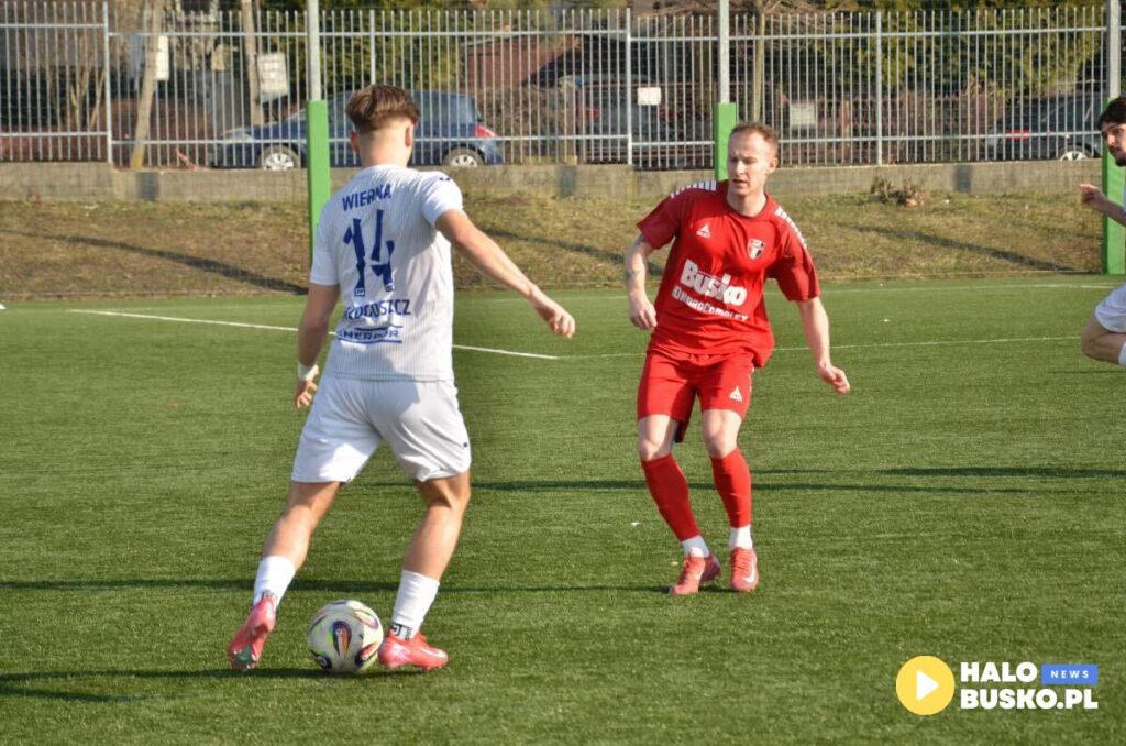 AKS 1947 Busko Zdroj Wierna Malogoszcz15