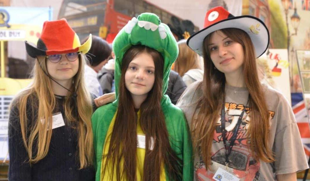 Pierwszy dzień Dni Otwartych w Zespole Szkół Ponadpodstawowych w Busku-Zdroju.