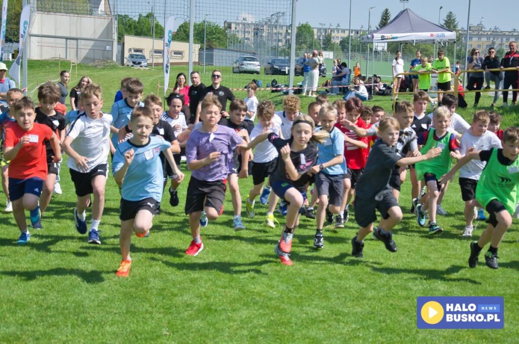 gminne biegi przełajowe Gminne Biegi Przelajowe w Busku Zdroju 1