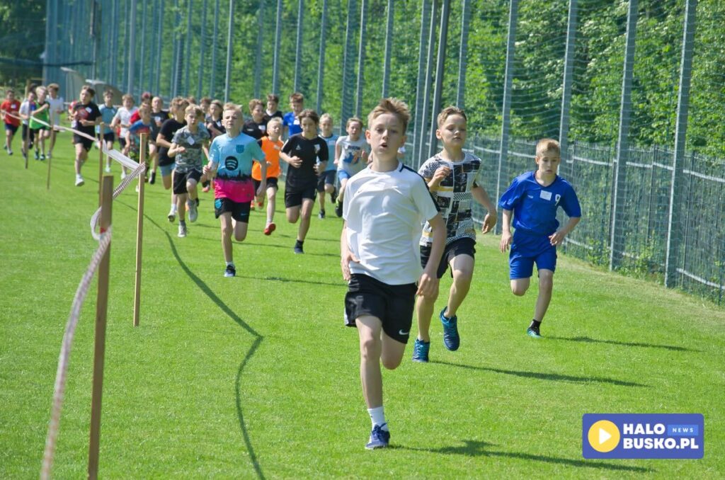 gminne biegi przełajowe Gminne Biegi Przelajowe w Busku Zdroju 3