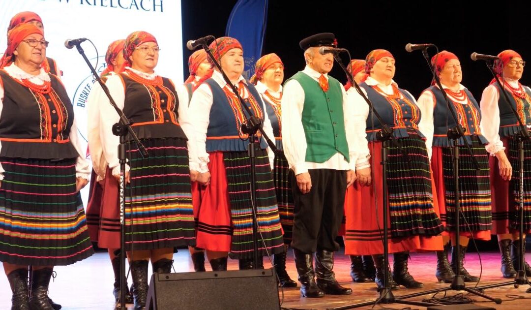 50. Jubileuszowe Buskie Spotkania z Folklorem trwają w Busku-Zdroju.