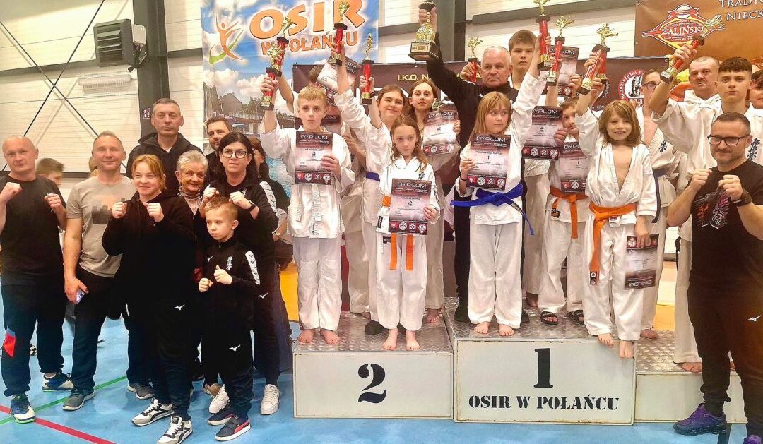 Karatecy Shihana Marka Praska wrócili z Zrębina z workiem medali.