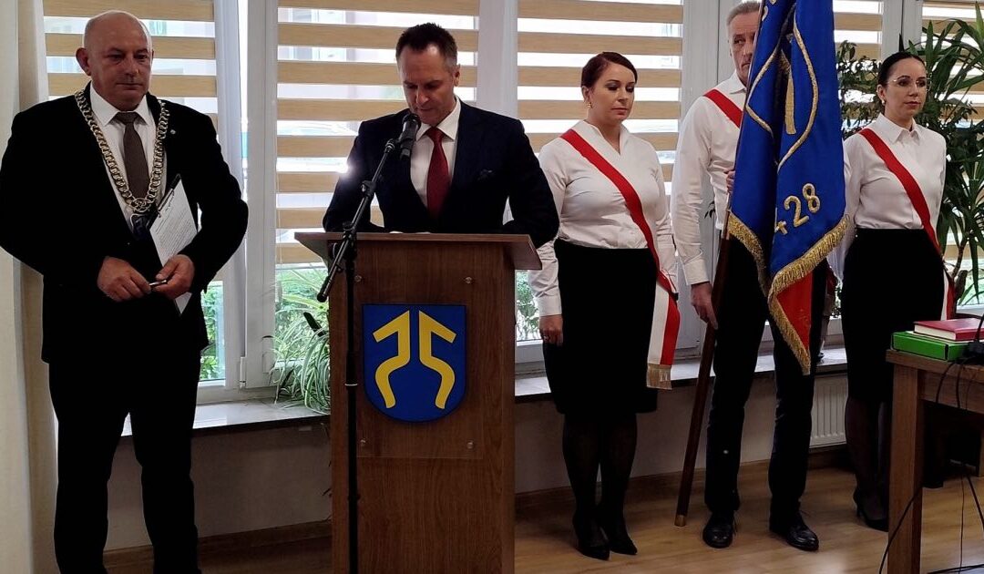 Marcin Wojniak oficjalnie objął urząd burmistrza Miasta i Gminy Pińczów.